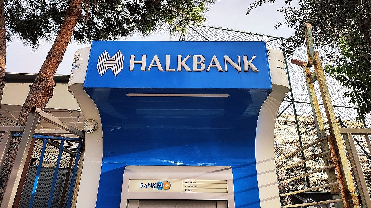Halkbank bankamatik kartınıza ödeme yapacak! 1.99 faizlerle nakit ödemeler ihtiyaç kredisi olarak ödenecek!